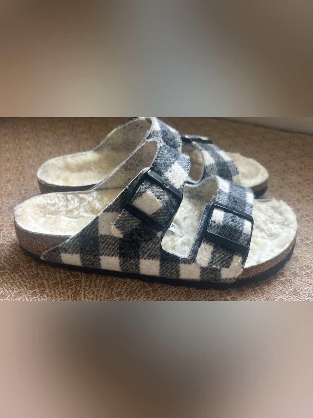 Women’s Birkenstock Arizona Black White Check Plaid Shearling Lined Sandal 37